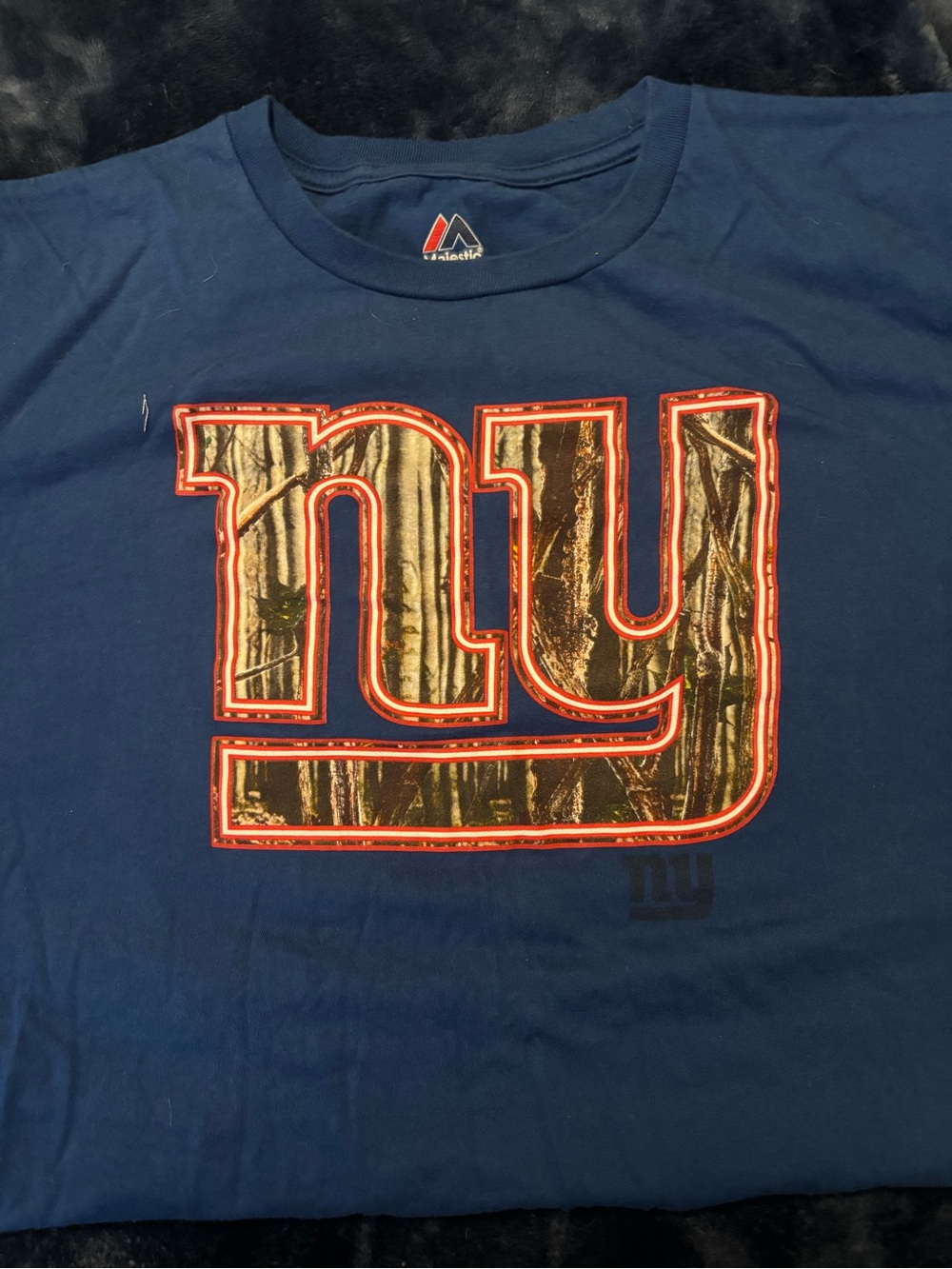 Majestic Woman’s New York Giants Logo Bundle 3 shirts and a pair of Leggings